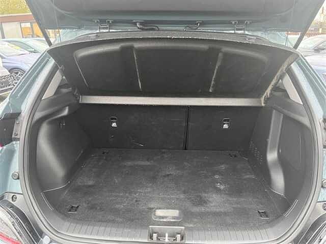 Hyundai KONA 1.0 T-GDi MHEV Premium SUV 5dr Petrol Hybrid Manual Euro 6 (s/s) (120 ps) Green