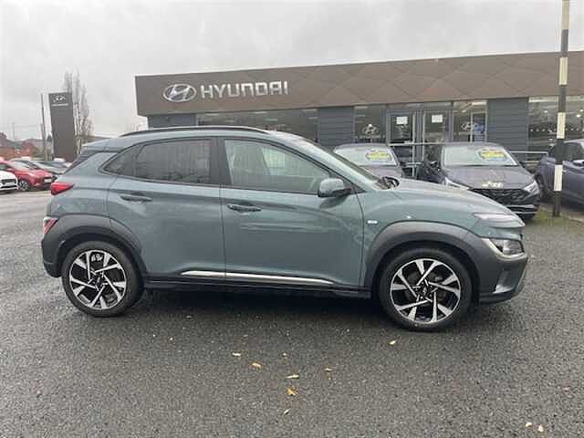 Hyundai KONA 1.0 T-GDi MHEV Premium SUV 5dr Petrol Hybrid Manual Euro 6 (s/s) (120 ps) Green