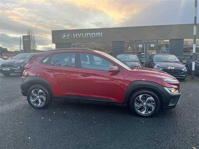 Hyundai KONA 1.6 h-GDi SE Connect SUV 5dr Petrol Hybrid DCT Euro 6 (s/s) (141 ps) Red