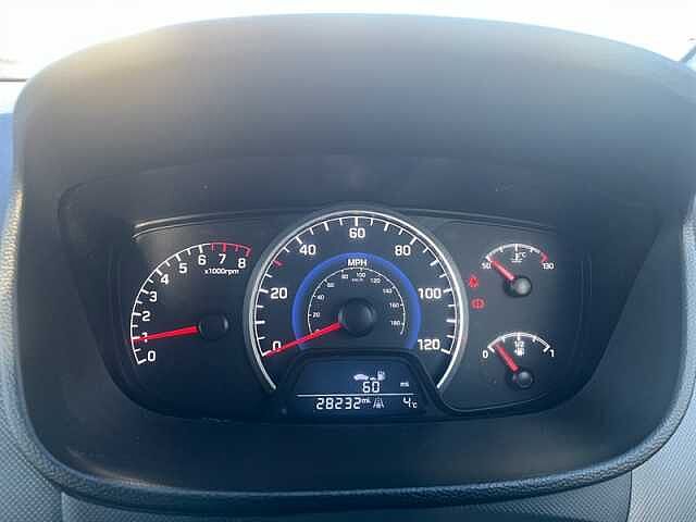 Hyundai i10 1.0 SE Hatchback 5dr Petrol Manual Euro 6 (66 ps)