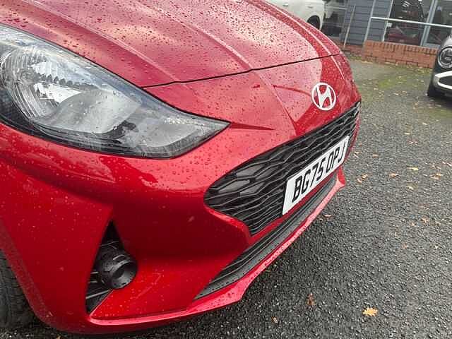 Hyundai I10 1.0 Advance Hatchback 5dr Petrol Auto Euro 6 (s/s) (63 ps) Red