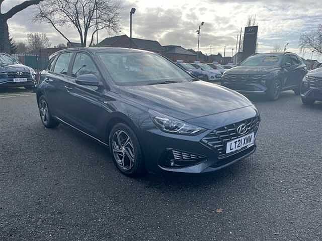 Hyundai i30 1.0 T-GDi MHEV SE Connect Hatchback 5dr Petrol Hybrid Manual Euro 6 (s/s) (120 p