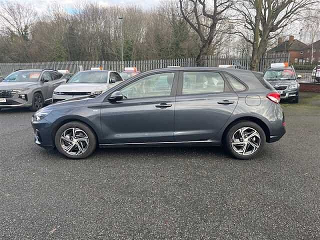 Hyundai i30 1.0 T-GDi MHEV SE Connect Hatchback 5dr Petrol Hybrid Manual Euro 6 (s/s) (120 p