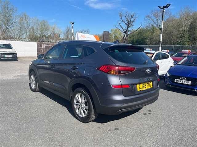 Hyundai TUCSON 1.6 GDi SE Nav SUV 5dr Petrol Manual Euro 6 (s/s) (132 ps)