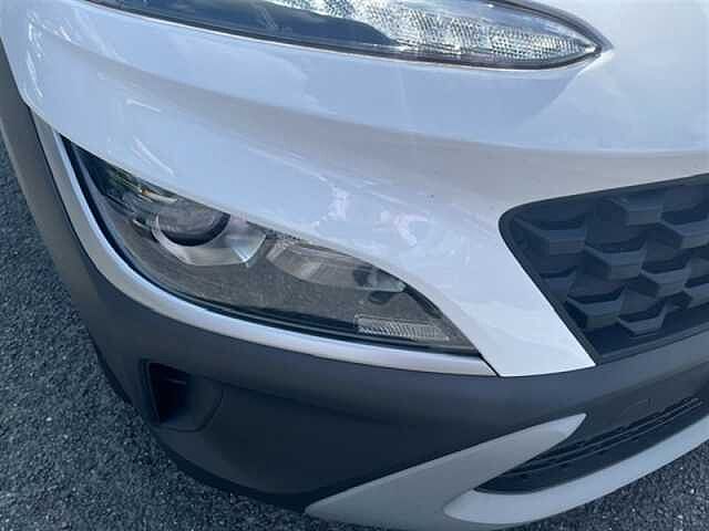 Hyundai KONA 1.6 h-GDi SE Connect SUV 5dr Petrol Hybrid DCT Euro 6 (s/s) (141 ps) White