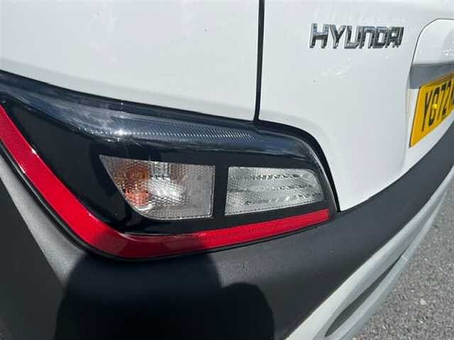 Hyundai KONA 1.6 h-GDi SE Connect SUV 5dr Petrol Hybrid DCT Euro 6 (s/s) (141 ps) White