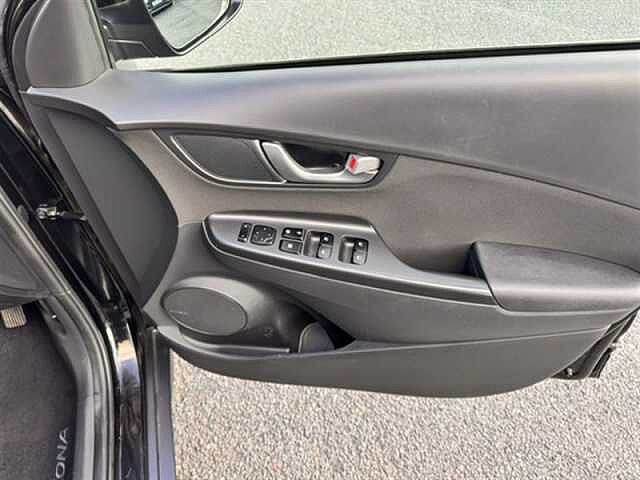 Hyundai KONA 1.0 T-GDi Premium SUV 5dr Petrol Manual Euro 6 (s/s) (120 ps)