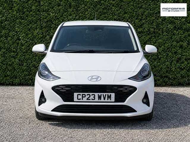 Hyundai I10 1.0 Premium Hatchback 5dr Petrol Manual Euro 6 (s/s) (67 ps) White
