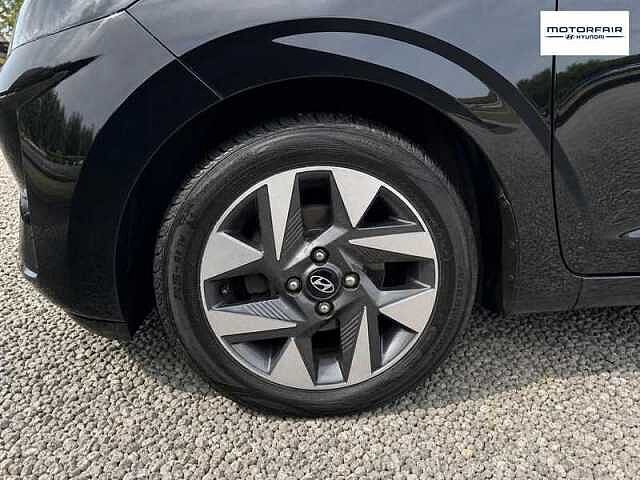 Hyundai I10 1.0 Advance Hatchback 5dr Petrol Manual Euro 6 (s/s) (67 ps) Black