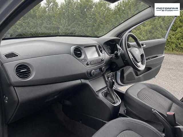 Hyundai I10 1.2 Premium SE Hatchback 5dr Petrol Auto Euro 6 (87 ps) Grey