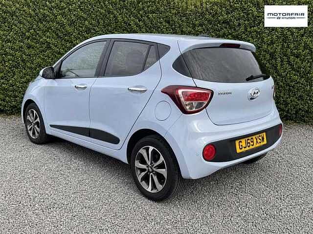 Hyundai I10 1.2 Premium SE Hatchback 5dr Petrol Auto Euro 6 (87 ps) Grey