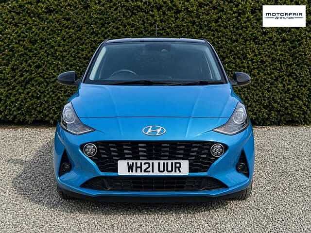 Hyundai I10 1.0 Premium Hatchback 5dr Petrol Manual Euro 6 (s/s) (67 ps) Blue
