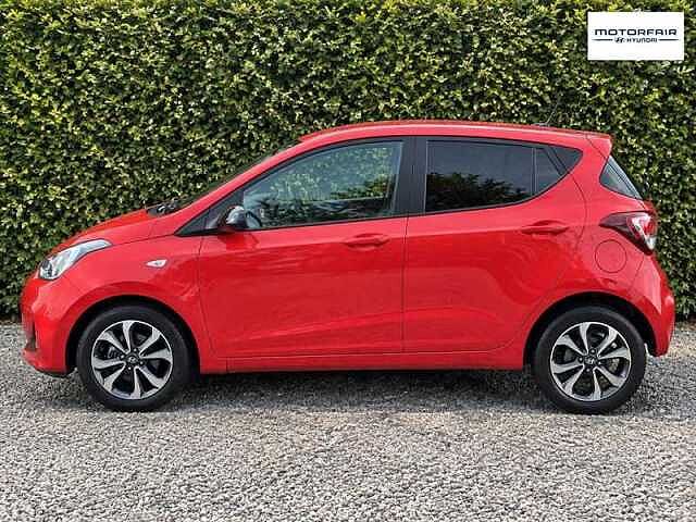 Hyundai i10 1.0 Play Hatchback 5dr Petrol Manual Euro 6 (67 ps)