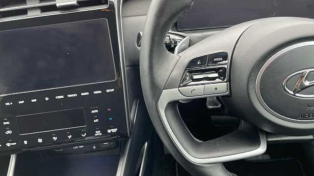 Hyundai TUCSON 1.6 h T-GDi Premium SUV 5dr Petrol Hybrid Auto Euro 6 (s/s) (230 ps) Atlas White