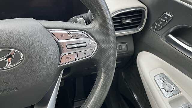 Hyundai SANTA FE 1.6 h T-GDi Ultimate SUV 5dr Petrol Hybrid Auto 4WD Euro 6 (s/s) (230 ps) Silver