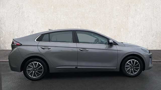 Hyundai IONIQ 38.3kWh Premium Hatchback 5dr Electric Auto (136 ps)