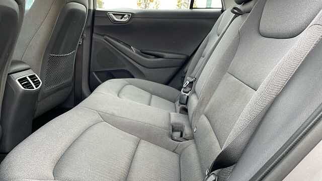 Hyundai IONIQ 38.3kWh Premium Hatchback 5dr Electric Auto (136 ps)