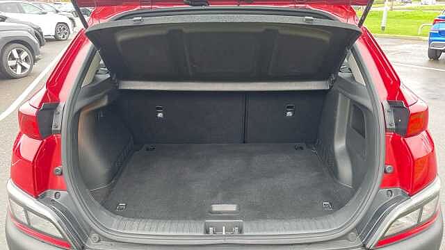 Hyundai KONA 1.6 h-GDi SE Connect SUV 5dr Petrol Hybrid DCT Euro 6 (s/s) (141 ps) Red