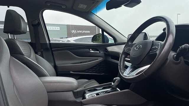 Hyundai Santa Fe 2.2 CRDi Premium SE SUV 5dr Diesel Auto 4WD Euro 6 (s/s) 7 Seat (200 ps)