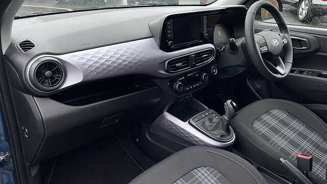 Hyundai I10 1.0 Advance Hatchback 5dr Petrol Auto Euro 6 (s/s) (63 ps) VIBRANT BLUE