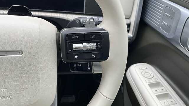 Hyundai SANTA FE 1.6 h T-GDi Ultimate SUV 5dr Petrol Hybrid Auto Euro 6 (s/s) (7Seat) (215 ps) Orange