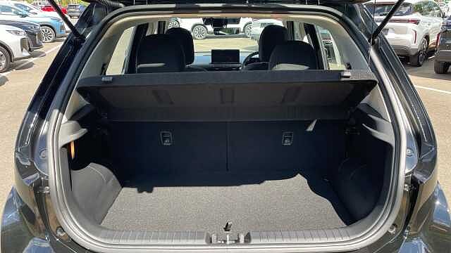 Hyundai INSTER Long Range 49kWh 01 SUV 5dr Electric Auto (115 ps)