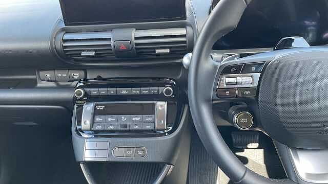 Hyundai INSTER Long Range 49kWh 01 SUV 5dr Electric Auto (115 ps)
