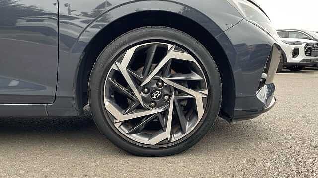 Hyundai I20 1.0 T-GDi MHEV Premium Hatchback 5dr Petrol Hybrid Manual Euro 6 (s/s) (100 ps) Grey