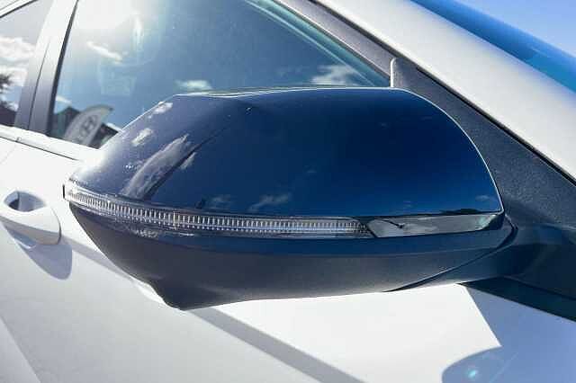 Hyundai KONA 1.6 GDi Hybrid N Line S 5dr DCT White