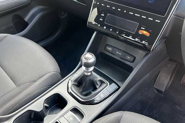 Hyundai TUCSON 1.6 TGDi SE Connect 5dr 2WD Red