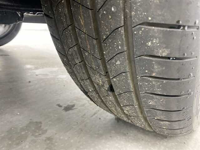 Hyundai INSTER 85kW 02 49kWh 5dr Auto WHITE