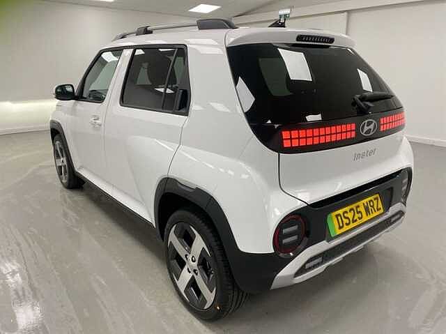 Hyundai INSTER 85kW 02 49kWh 5dr Auto WHITE