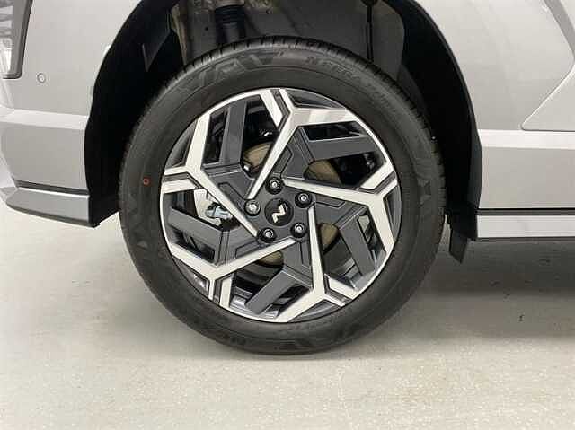 Hyundai KONA 1.6T 138 N Line S 5dr DCT silver