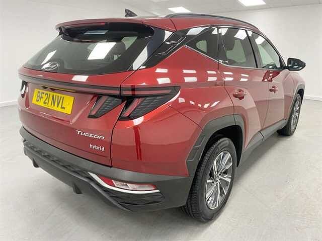 Hyundai TUCSON 1.6 TGDi Hybrid 230 SE Connect 5dr 2WD Auto RED