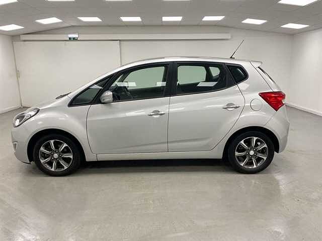 Hyundai IX20 1.6 SE Nav 5dr Auto