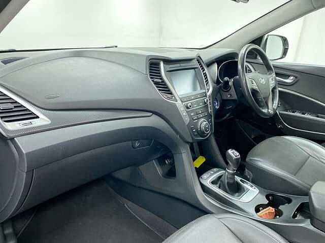 Hyundai SANTA FE 2.2 CRDi Blue Drive Premium SE 5dr [7 Seats]