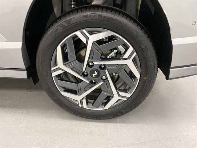 Hyundai KONA 1.6T 138 N Line S 5dr DCT silver