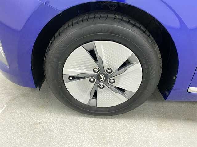 Hyundai IONIQ 1.6 GDi Hybrid Premium 5dr DCT BLUE