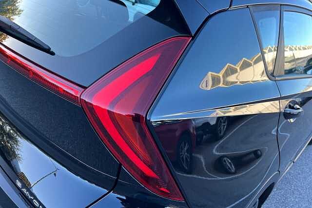 Hyundai BAYON 1.0 T Gdi Advance Suv 5dr Petrol Dct Euro 6 (s/s) (100 Ps) Phantom Black