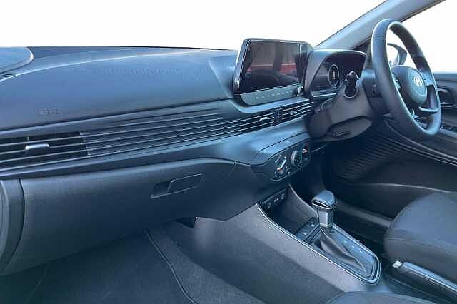 Hyundai BAYON 1.0 T Gdi Advance Suv 5dr Petrol Dct Euro 6 (s/s) (100 Ps) Phantom Black