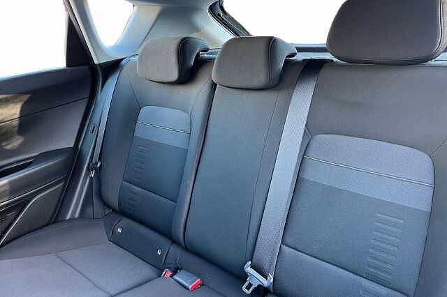 Hyundai BAYON 1.0 T Gdi Advance Suv 5dr Petrol Dct Euro 6 (s/s) (100 Ps) Phantom Black