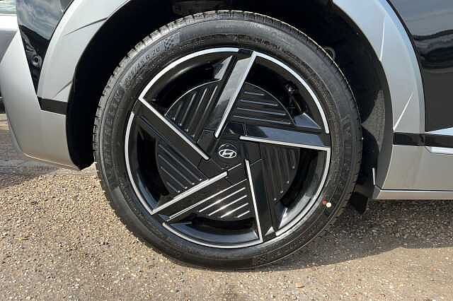 Hyundai IONIQ 5 84kwh Ultimate Hatchback 5dr Electric Auto (228 Ps) Abyss Black