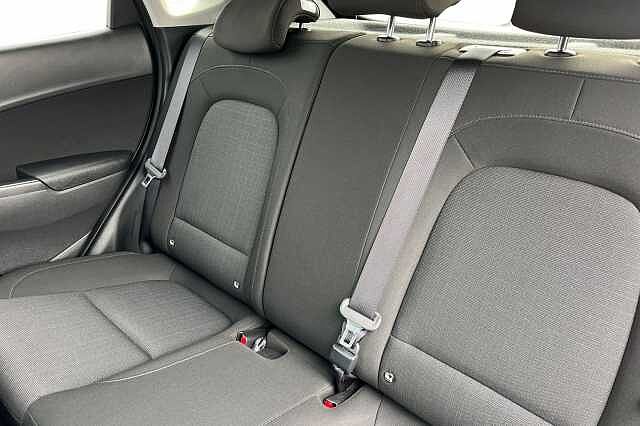 Hyundai KONA 1.6 H Gdi Premium Suv 5dr Petrol Hybrid Dct Euro 6 (s/s) (141 Ps) Black