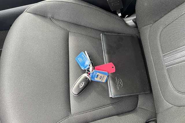 Hyundai TUCSON 1.6 T Gdi Premium Suv 5dr Petrol Manual Euro 6 (s/s) (150 Ps) Red