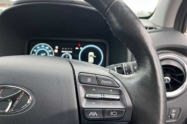Hyundai KONA 1.0 T Gdi Mhev Premium Suv 5dr Petrol Hybrid Manual Euro 6 (s/s) (120 Ps) White