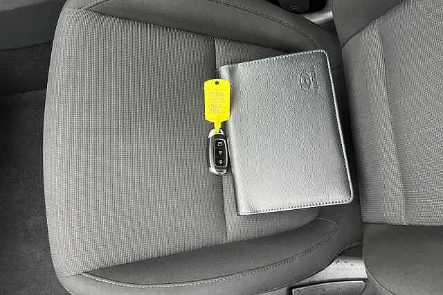 Hyundai KONA 1.0 T Gdi Mhev Premium Suv 5dr Petrol Hybrid Manual Euro 6 (s/s) (120 Ps) White
