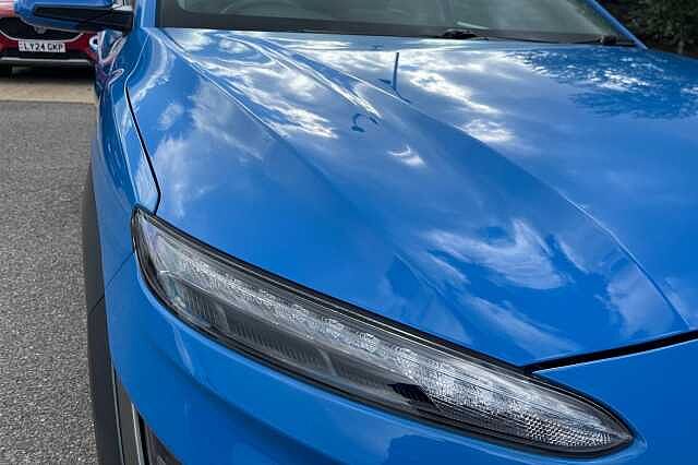 Hyundai KONA 1.6 H Gdi Premium Suv 5dr Petrol Hybrid Dct Euro 6 (s/s) (141 Ps) Blue