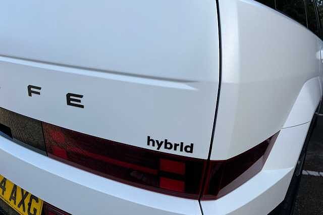 Hyundai SANTA FE 1.6 H T Gdi Calligraphy Suv 5dr Petrol Hybrid Auto Euro 6 (s/s) (7seat) (215 Ps) Matte - Creamy white