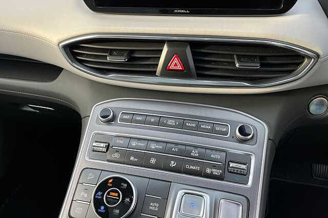Hyundai Santa Fe 1.6 H T Gdi Ultimate Suv 5dr Petrol Hybrid Auto 4wd Euro 6 (s/s) (230 Ps)