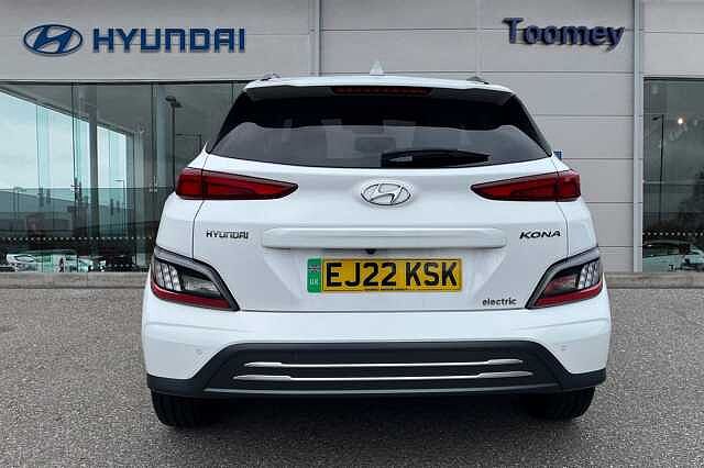 Hyundai KONA 64kwh Ultimate Suv 5dr Electric Auto (10.5kw Charger) (204 Ps) White